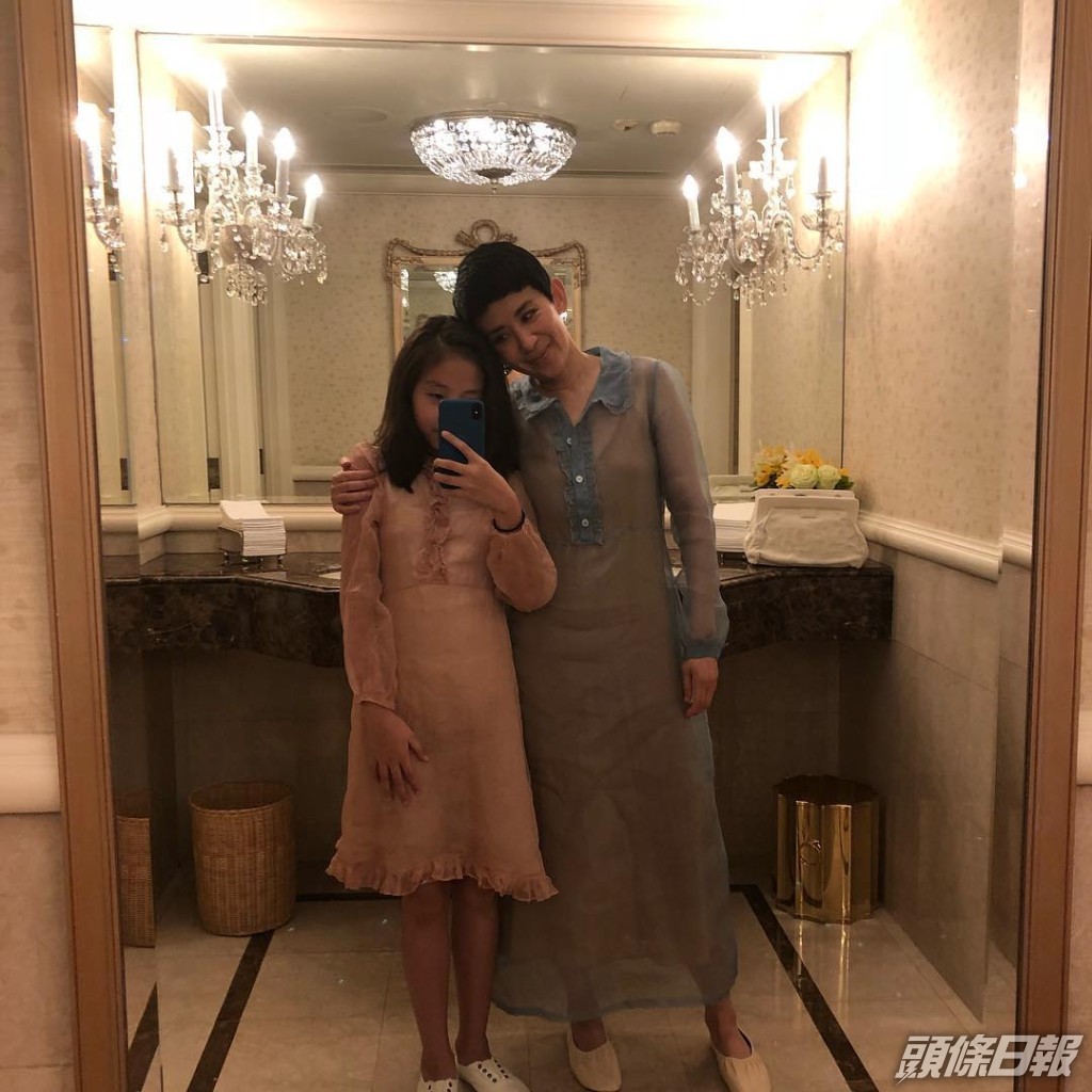 吳君如的囡囡陳是知已經16歲。